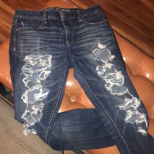 American Eagle 360° Super stretch jegging w/holes